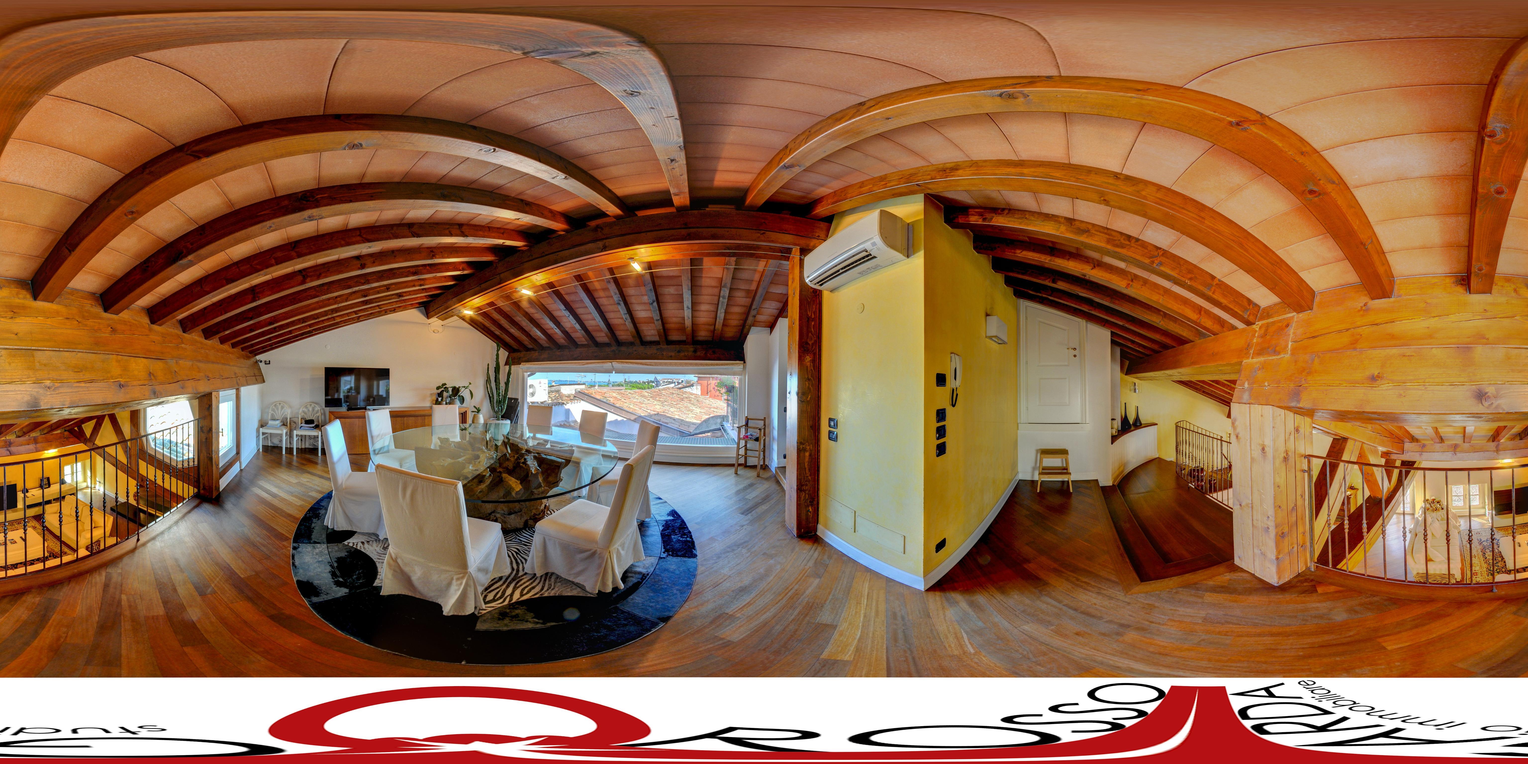 Sala pranzo 360°